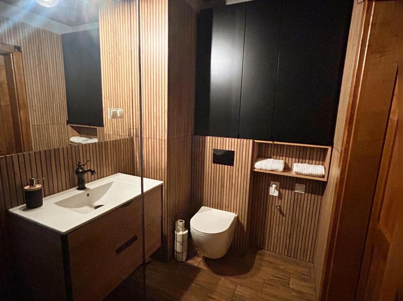 Apartment Loft House Klimatyzowany - Jezioro Nyskie, Nysa
